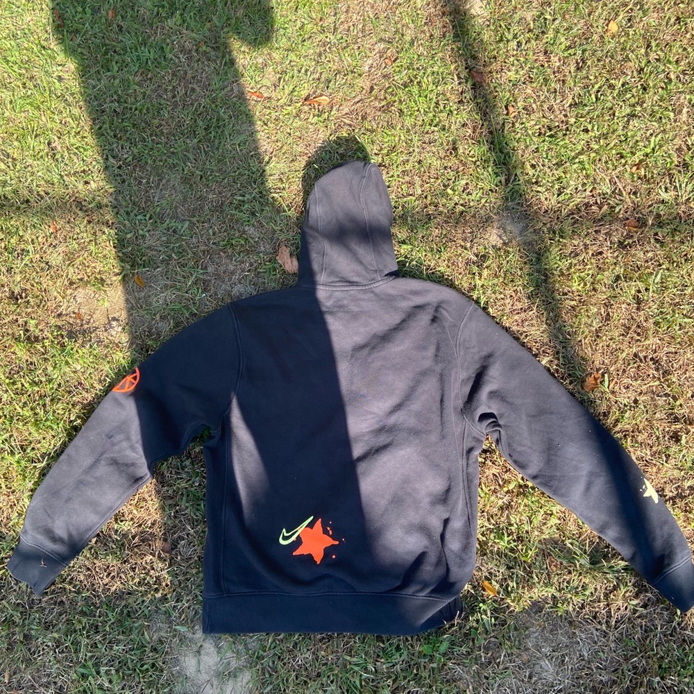 Nike hoodie